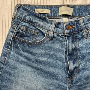 Universal Thread Super High Rise Vintage Straight Jeans Size 6